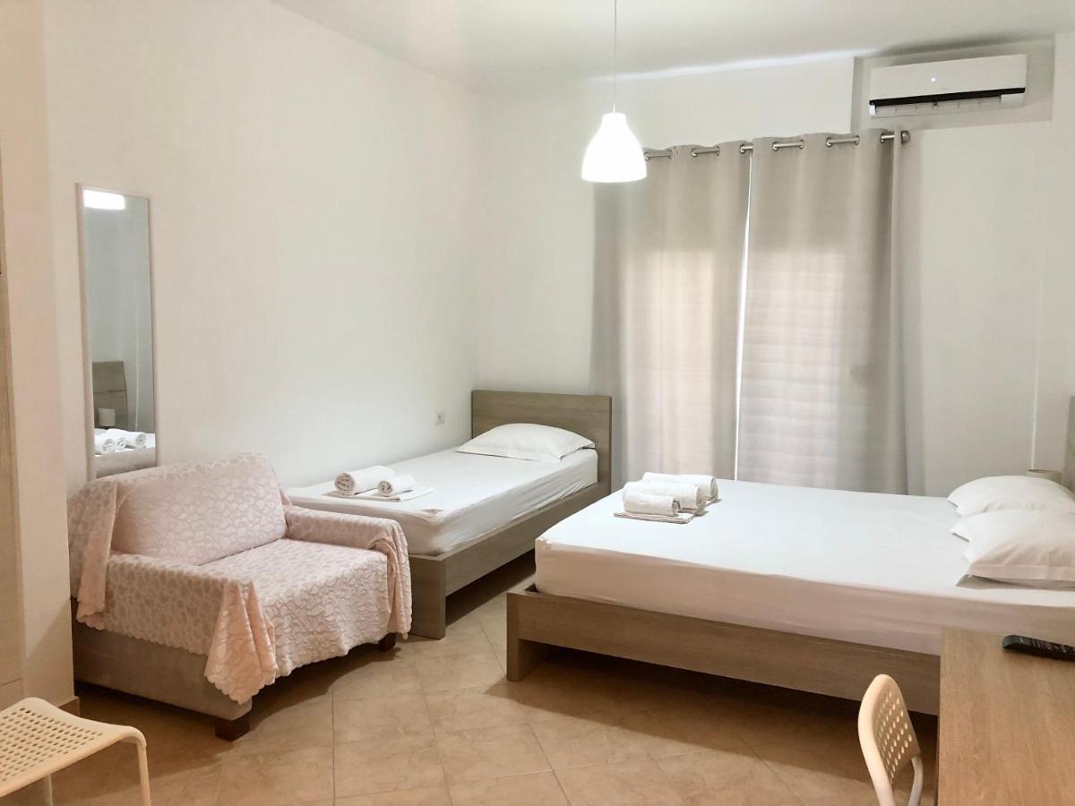 Vila Gjoni Sarandë Exteriör bild