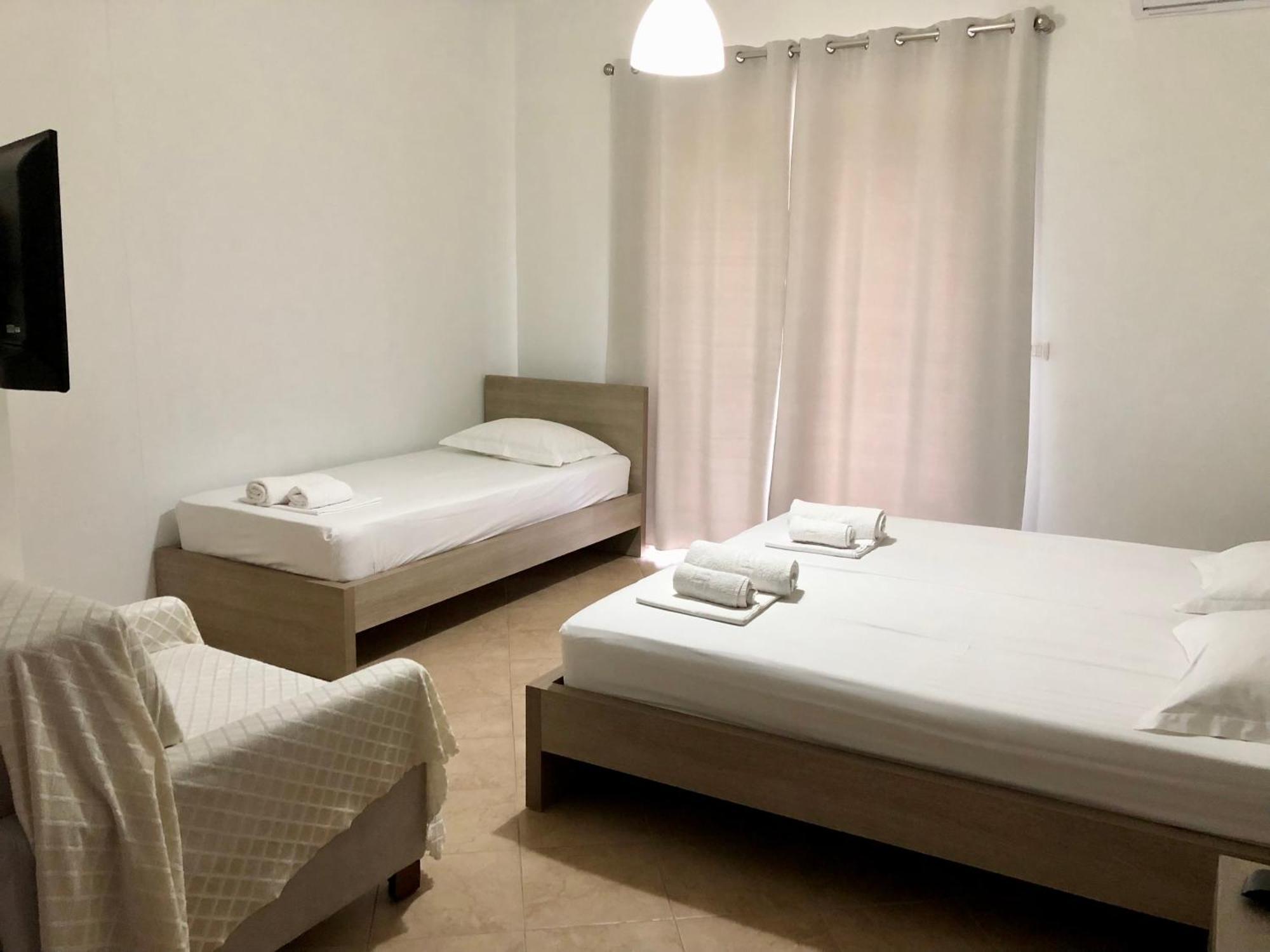 Vila Gjoni Sarandë Exteriör bild