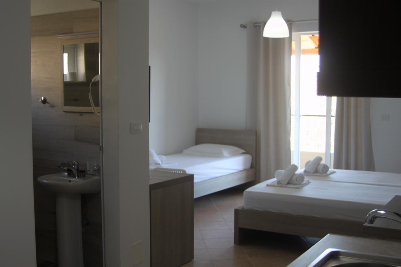 Vila Gjoni Sarandë Exteriör bild