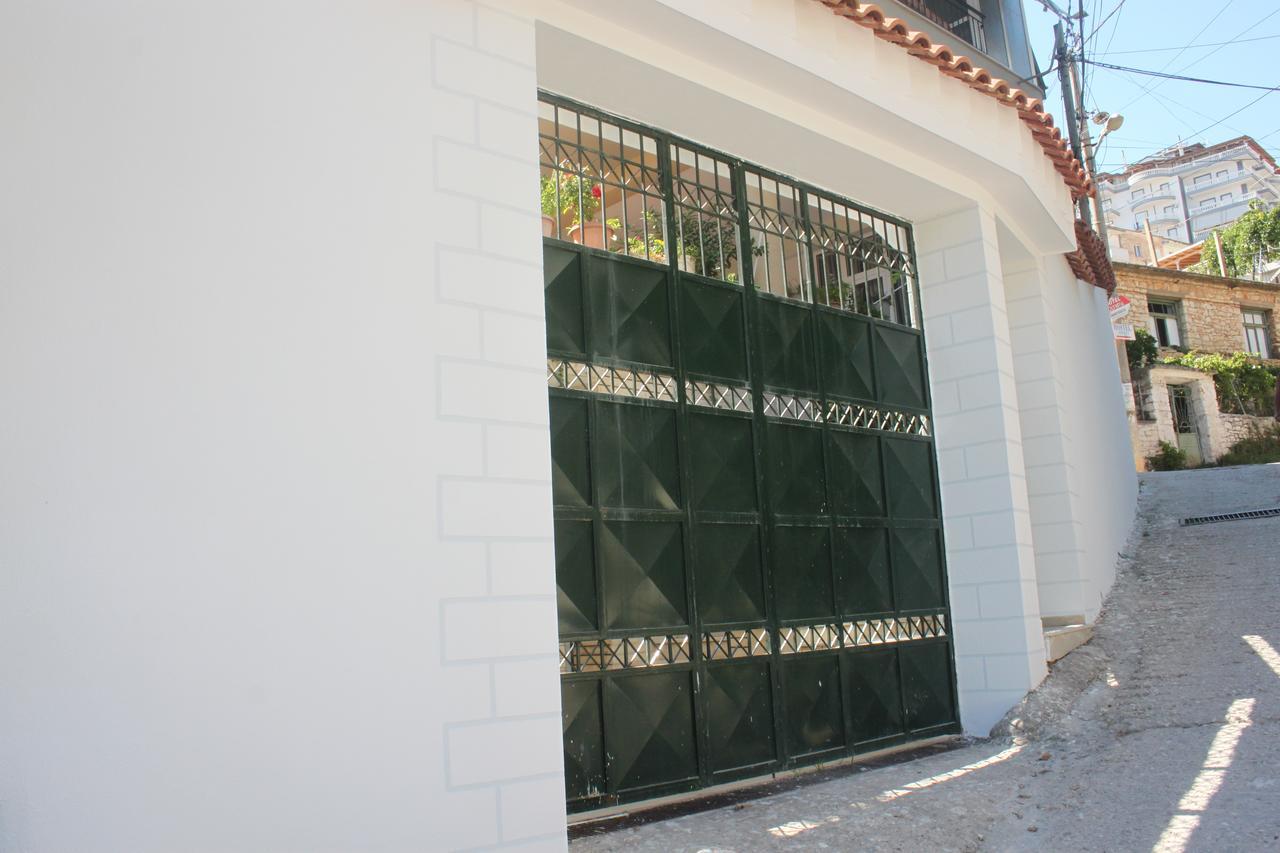 Vila Gjoni Sarandë Exteriör bild